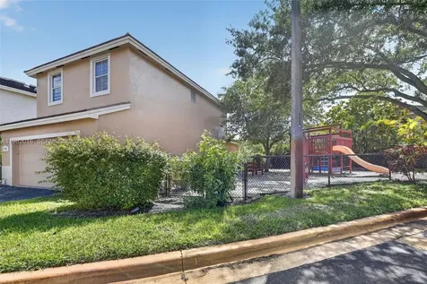 6955 SW 148th Lane Davie FL 33331