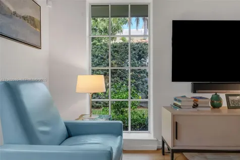 1729 Lenox Avenue Miami Beach FL 33139