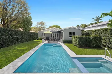 1729 Lenox Avenue Miami Beach FL 33139