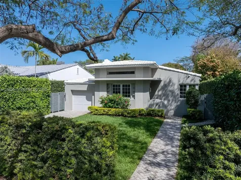 1729 Lenox Avenue Miami Beach FL 33139