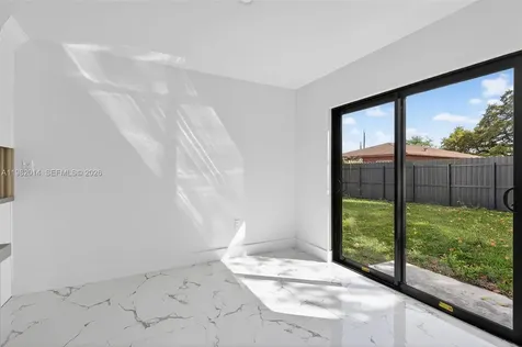 4311 NW 32nd Avenue Miami FL 33142