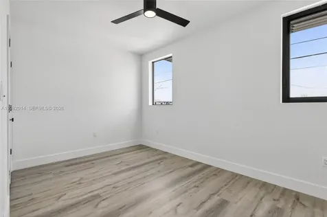 4311 NW 32nd Avenue Miami FL 33142