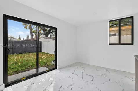 4311 NW 32nd Avenue Miami FL 33142
