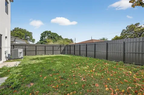 4311 NW 32nd Avenue Miami FL 33142