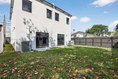 4311 NW 32nd Avenue Miami FL 33142
