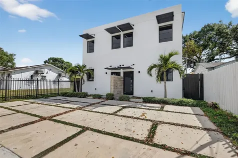 4311 NW 32nd Avenue Miami FL 33142
