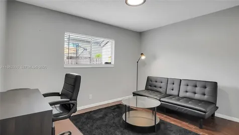 2056 SW 81st Way Davie FL 33324
