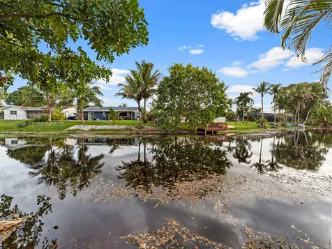3130 NW 67th Court Fort Lauderdale FL 33309