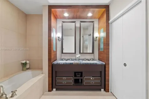 6799 Collins Avenue Miami Beach FL 33141