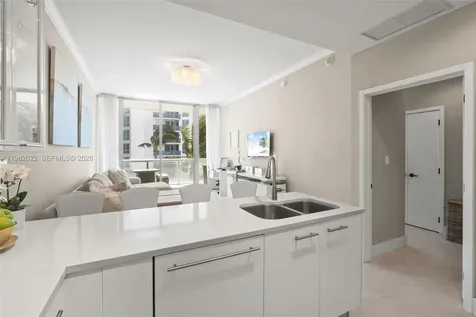 6799 Collins Avenue Miami Beach FL 33141