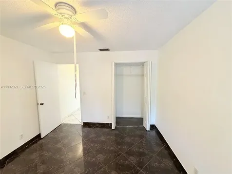 206 Lake Pointe Drive Oakland Park FL 33309