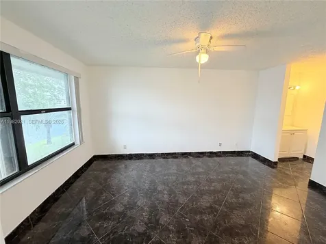 206 Lake Pointe Drive Oakland Park FL 33309