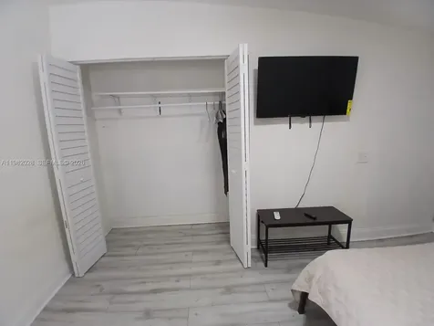1053 NE 149th Street Miami FL 33161