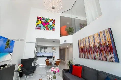 41 SE 5th Street Miami FL 33131