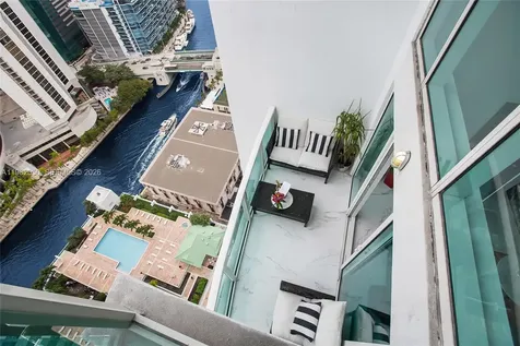 41 SE 5th Street Miami FL 33131