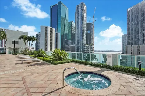 41 SE 5th Street Miami FL 33131