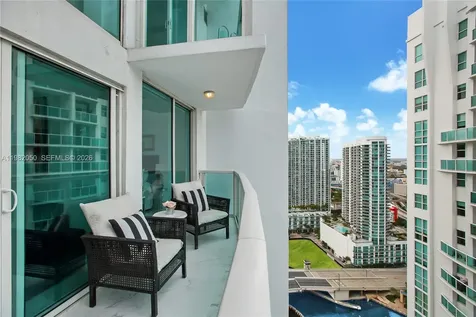 41 SE 5th Street Miami FL 33131