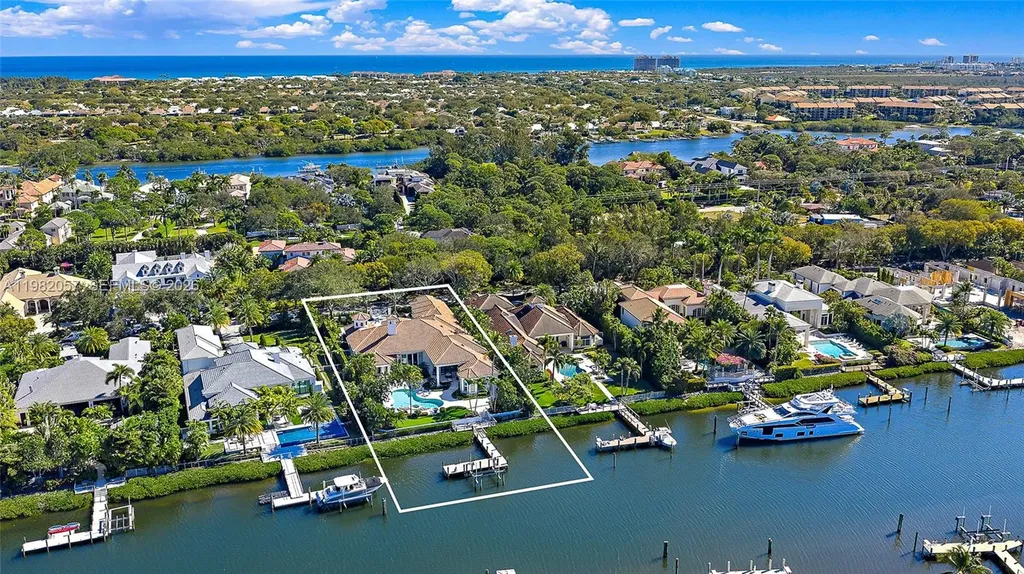 466 Mariner Drive Jupiter FL 33477