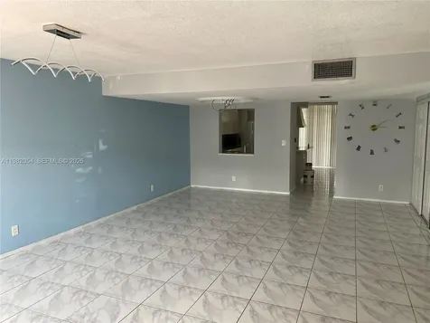802 NE 26th Avenue Hallandale Beach FL 33009