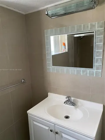 802 NE 26th Avenue Hallandale Beach FL 33009