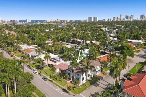 851 N 11th Avenue Hollywood FL 33019