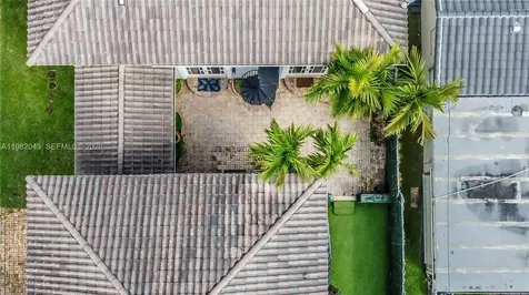 851 N 11th Avenue Hollywood FL 33019