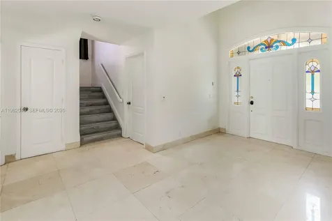 851 N 11th Avenue Hollywood FL 33019