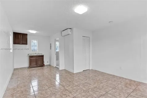 1445 NW 2nd Avenue Florida City FL 33034