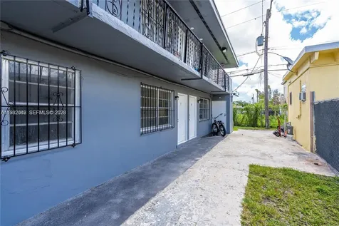 1445 NW 2nd Avenue Florida City FL 33034