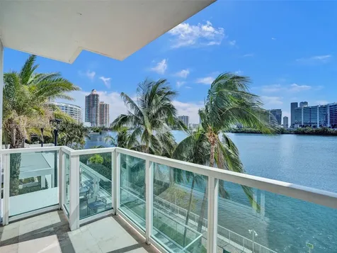 3201 NE 183rd Street Aventura FL 33160