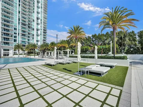 3201 NE 183rd Street Aventura FL 33160