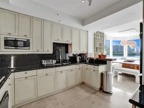 3201 NE 183rd Street Aventura FL 33160