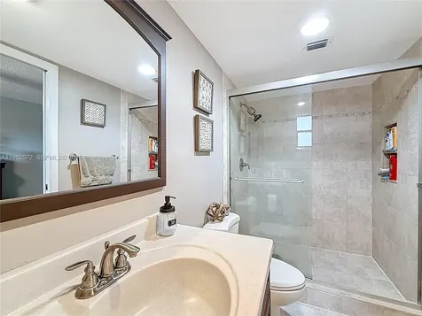 17000 NW 67th Avenue Hialeah FL 33015