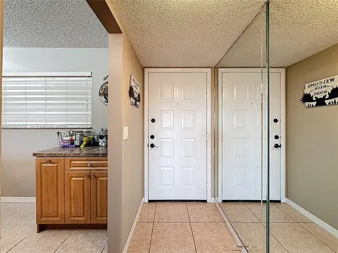 17000 NW 67th Avenue Hialeah FL 33015