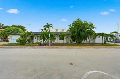 8430 Crespi Boulevard Miami Beach FL 33141