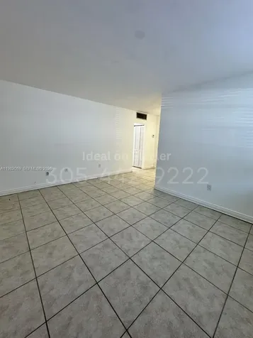 5165 W Flagler Street Miami FL 33134