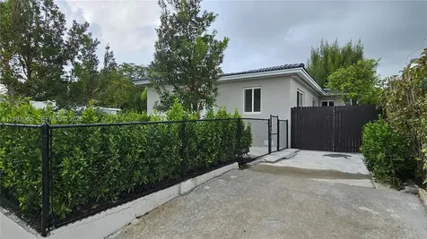 2365 SW 21st Avenue Miami FL 33145