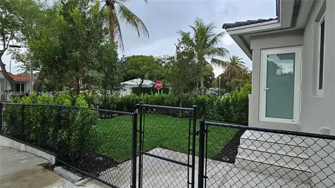 2365 SW 21st Avenue Miami FL 33145