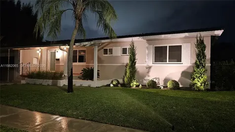 2365 SW 21st Avenue Miami FL 33145
