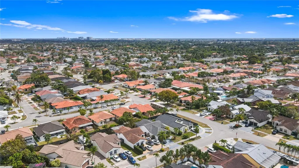 800 NW 133rd Avenue Miami FL 33182