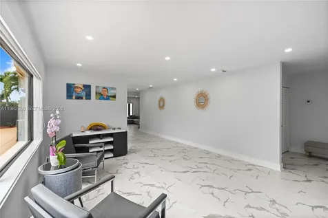 800 NW 133rd Avenue Miami FL 33182