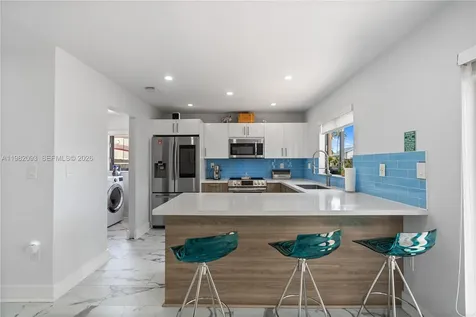 800 NW 133rd Avenue Miami FL 33182
