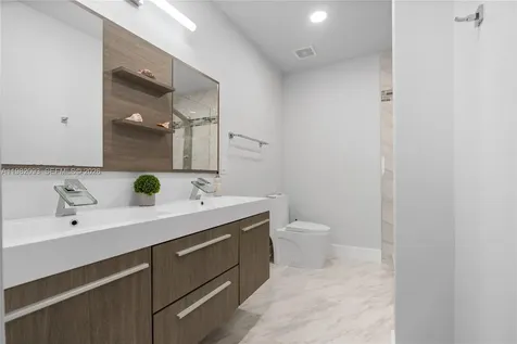 800 NW 133rd Avenue Miami FL 33182