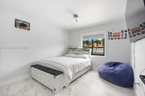 800 NW 133rd Avenue Miami FL 33182