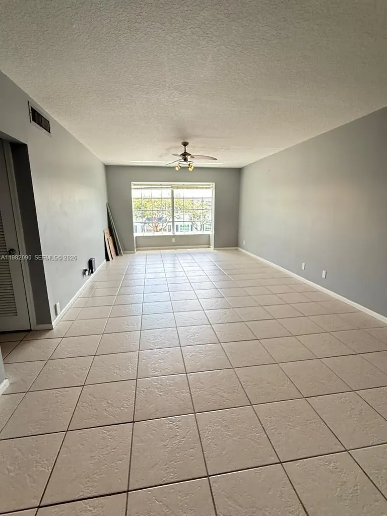 2261 NE 67th Street Fort Lauderdale FL 33308