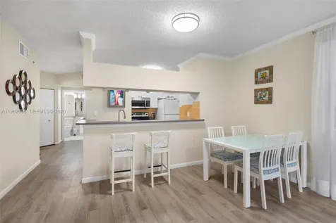 17125 N Bay Road Sunny Isles Beach FL 33160