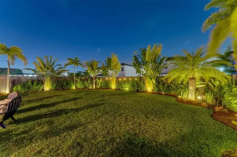 12741 SW 213th Terrace Miami FL 33177