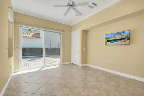 1459 Shoreline Way Hollywood FL 33019