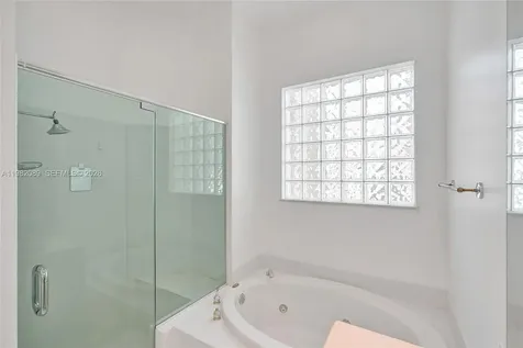 1459 Shoreline Way Hollywood FL 33019