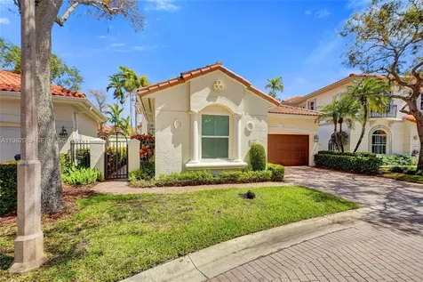 1459 Shoreline Way Hollywood FL 33019
